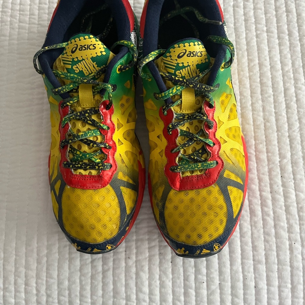 ASICS Gel Noosa TRI 9 Running Sneaker Size 8.5 Men